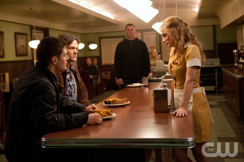 Sam and Dean have a chat with Eve, who decides to take the form of their dead mother.