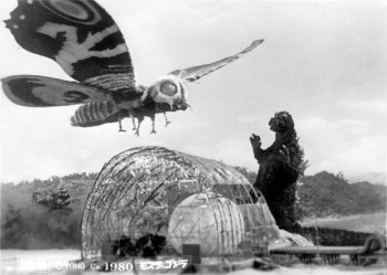mothra vs Godzilla