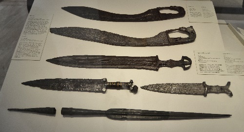 Celtiberian swords and daggers from the 5th-3rd centuries BC. The curved weapon is a "falcata" common in southeastern Iberia.