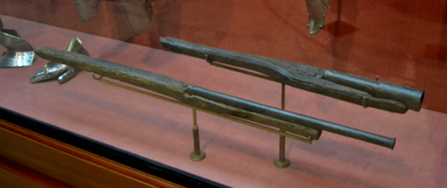 A few pieces date to before or after the sixteenth century. Here are two handgonnes, probably made in Spain around 1450.