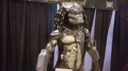 Predator suit-small