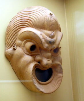 3304_-_Athens_-_Stoà_of_Attalus_Museum_-_Theatre_mask_-_Photo_by_Giovanni_Dall'Orto,_Nov_9_2009