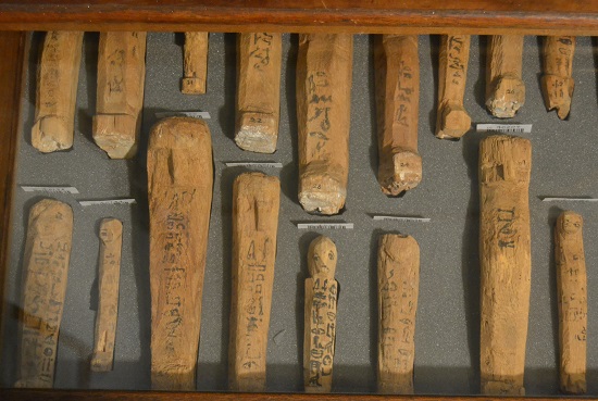 Many shabtis are quite crude. Wealthier people, of course, got nicer ones, and some count among the civilization's best works of art.