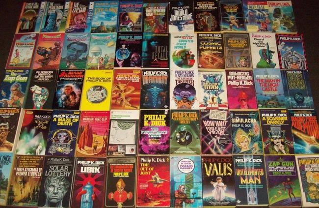 Philip K Dick paperback collection-medium