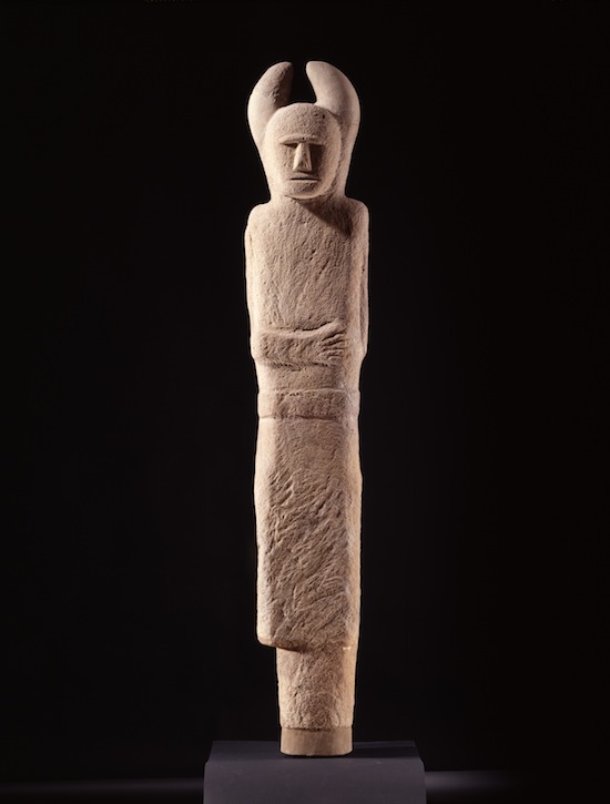 The Glauberg statue, Holzgerlingen, Baden-Wüttemberg, Germany 500 – 400 BC. Sandstone; H 2.30 m. Wüttembergisches Landesmuseum, Stuttgart.