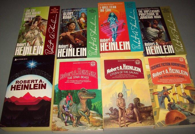 Robert A. Heinlein paperbacks 5-small