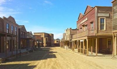 Spaghetti western town-small