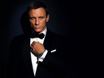 Admit it. You saw this picture and thought, "Bond. James Bond." in the appropriate accent. You couldn't help it.