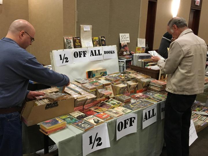 Half price paperbacks at Windy City Pulp 2016-small