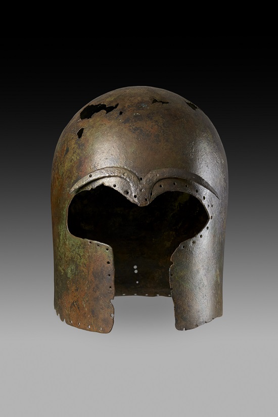 9. Greek Helmet. Lent by Museo archeologico regionale di Camarina -®-áAshmolean Museum, University of Oxford