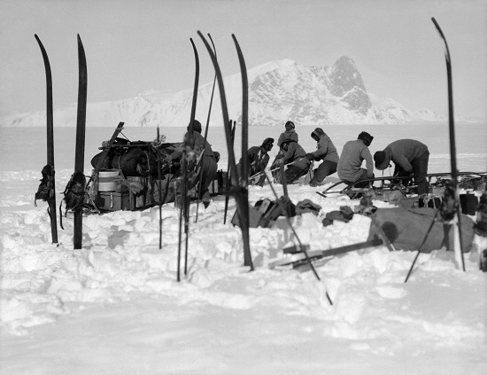 Captain Robert Falcon Scott - Foundering in soft snow