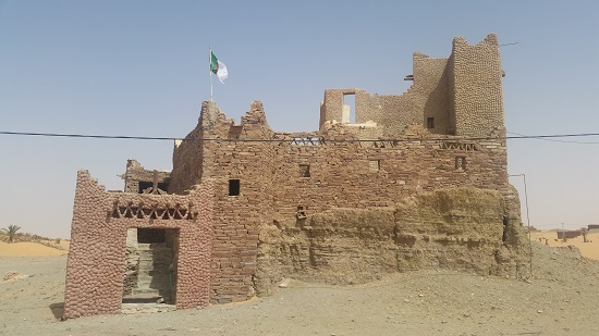 The undermanned French garrisons often converted existing buildings into forts. Ksar Aghlid may have been one of the two buildings that played a part in the siege of Timimoune, although I can't be for sure unless Black Gate sends me to southern Algeria. (hint hint)