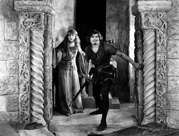 robin-hood-douglas-fairbanks-1922-small