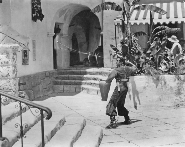 the-gaucho-douglas-fairbanks-1927 2-small