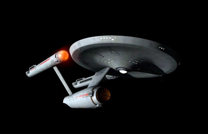 USS_Enterprise_NCC-1701-small