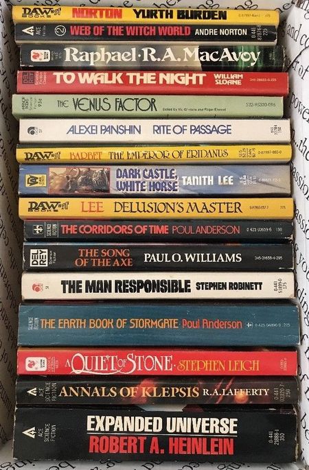 Vintage science fiction paperback collection 16 books-small