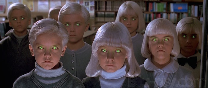 village-of-damned-1995-children-glowing-eyes