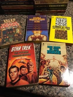 Lot of 40 Science Fiction Paperbacks $30 1-small