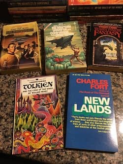 Lot of 40 Science Fiction Paperbacks $30 3-small