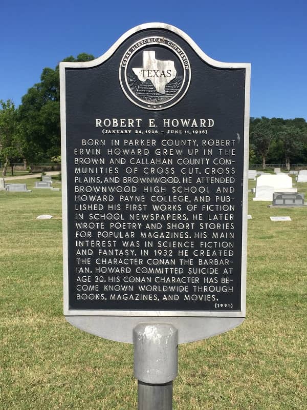 Howard Days 2019 Robert E Howard grave site-small