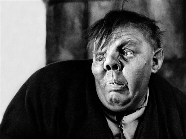 charlesLaughtonHunchback